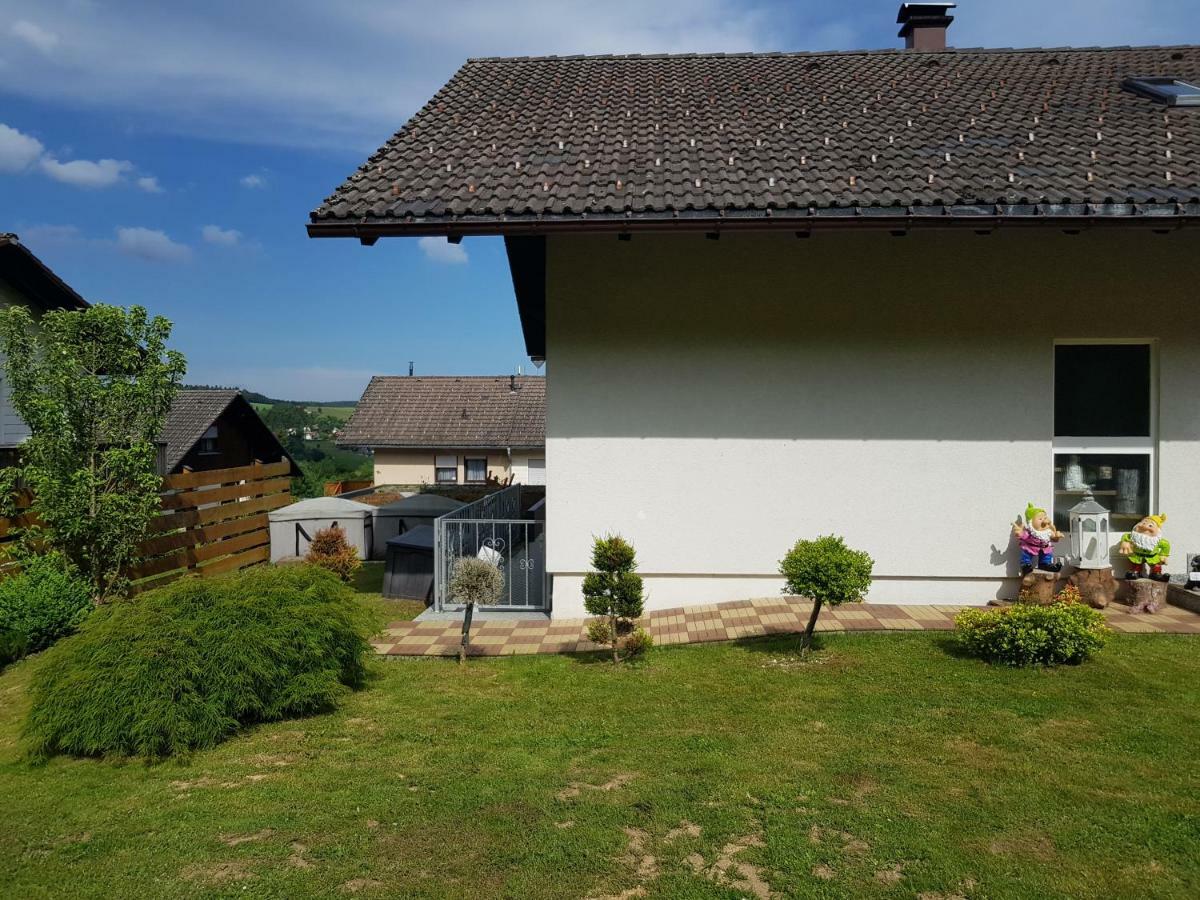 Jules Traum Im Schwarzwald Apartment Herrischried Bagian luar foto